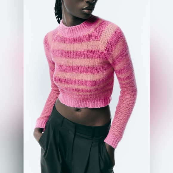 ZARA STRIPED CROP KNIT SWEATER - Picture 1 of 9